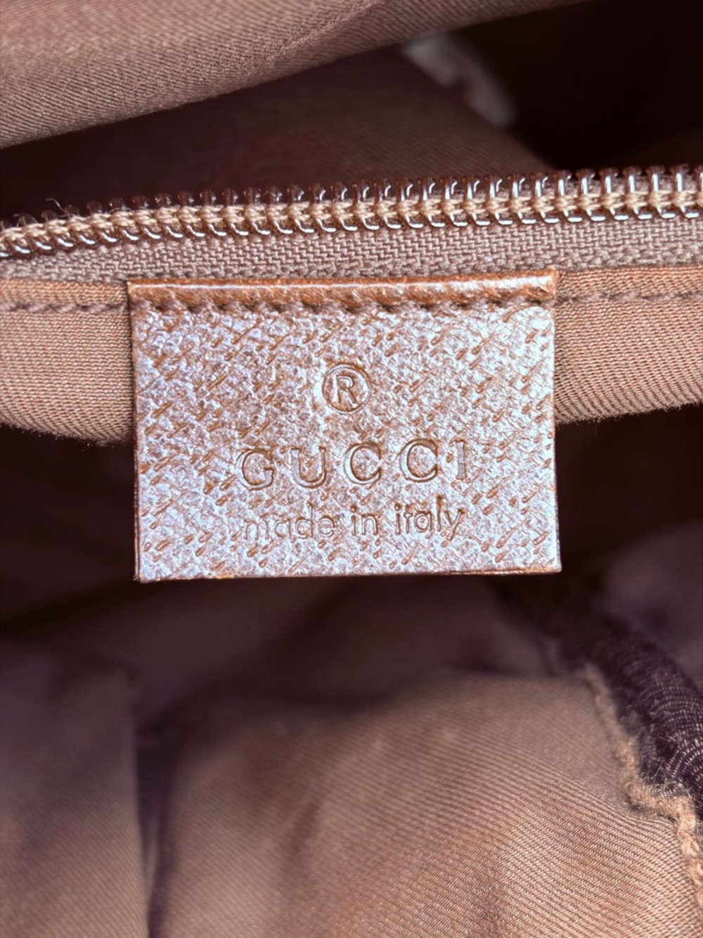 Gucci Monogram GG Crossbody Shoulder Bag Authentic - Picture 14 of 15